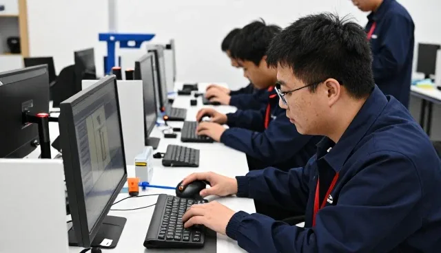 旧房翻新解决方案中的技术培训选择